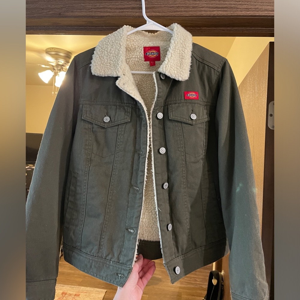 Dickies Oversized Sherpa Trucker Jacket